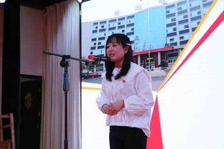 说明: C:\Users\Administrator\Desktop\e030043e36235299b6db92e175f2aec6.jpg