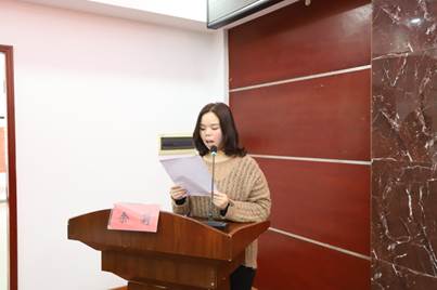 说明: E:\2021年工作文件夹\党史专题学习\“学史增信”第二次专题学习\读书班照片\余莉.JPG